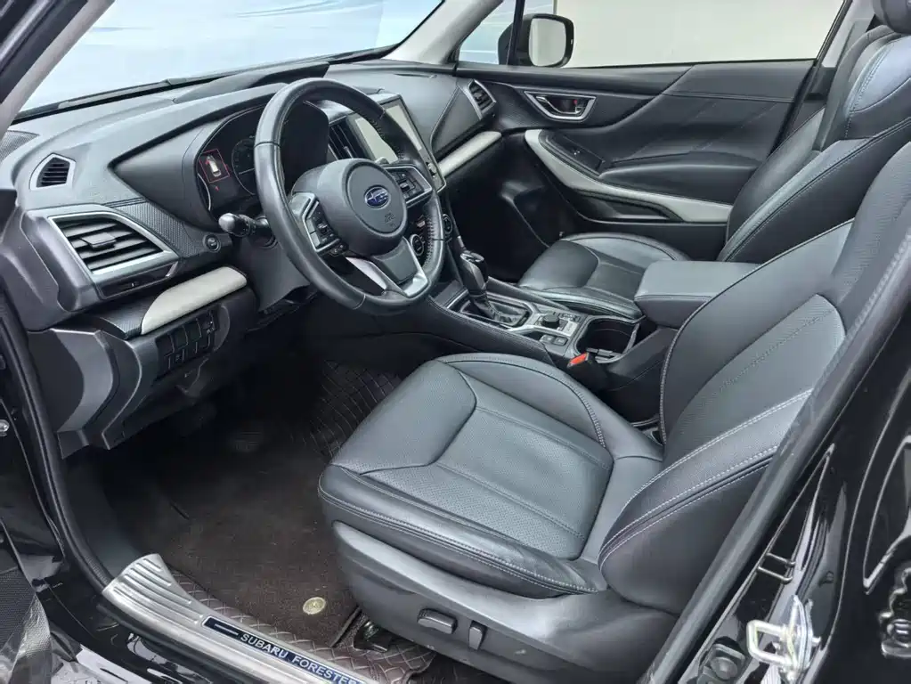 Forester 2022 2.0i AWD Deluxe Edition EyeSight купить на сайте DeffCars