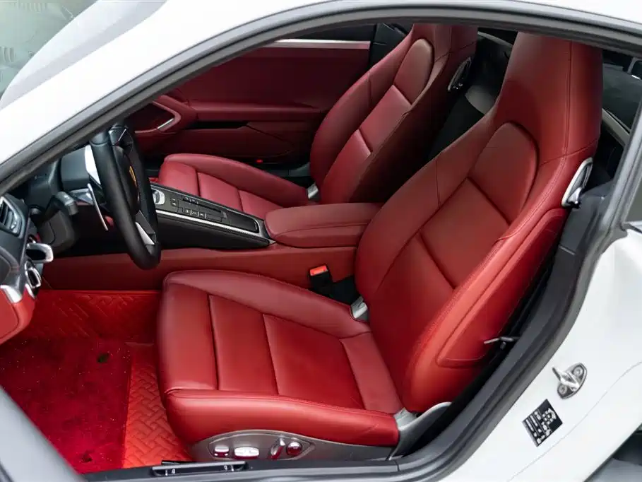 Porsche 718 2018 Cayman 2.0T купить на сайте DeffCars