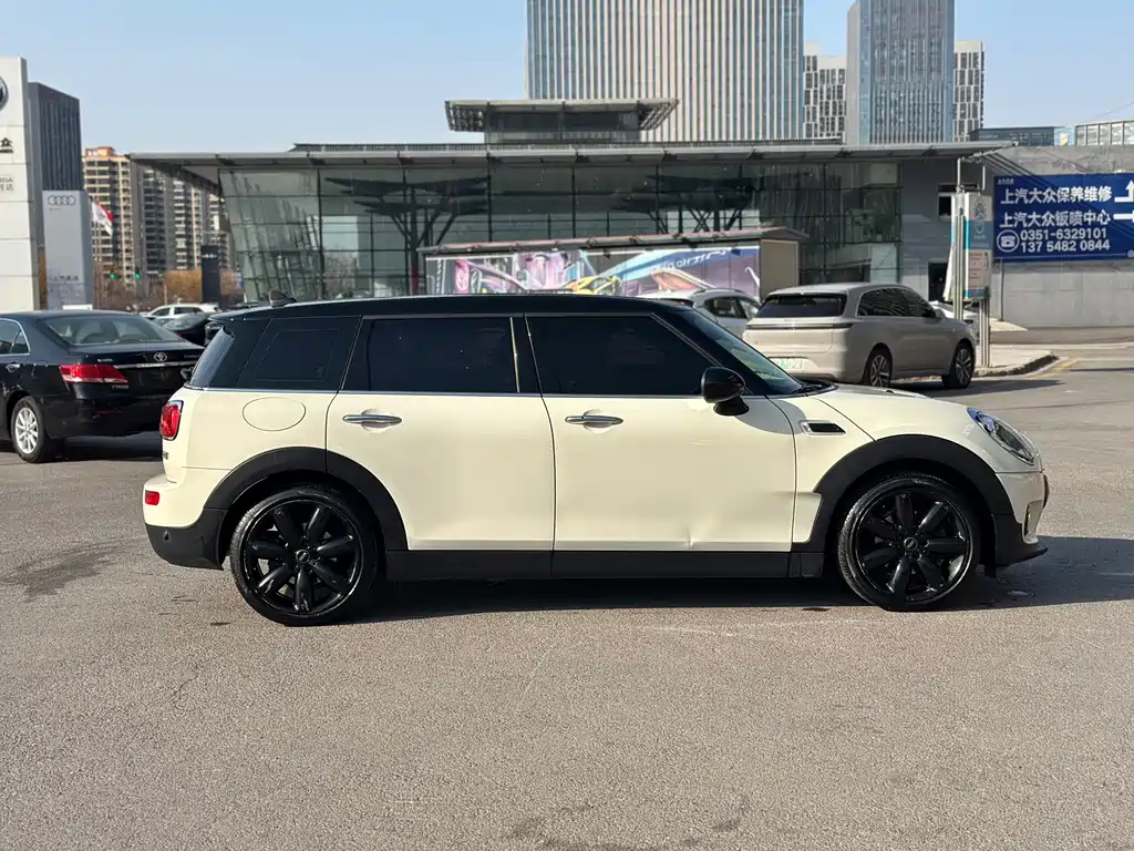 MINI CLUBMAN 2018 1.5T COOPER Artist купить на сайте DeffCars