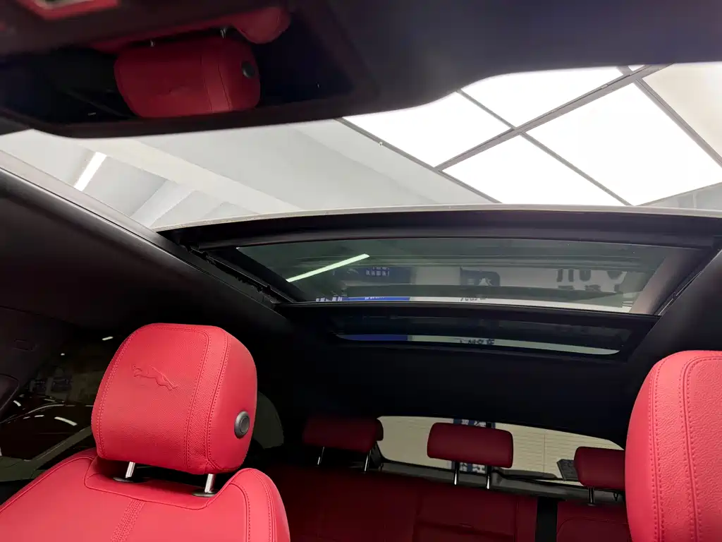 Jaguar F-PACE 2024 P250 R-Dynamic SE купить на сайте DeffCars
