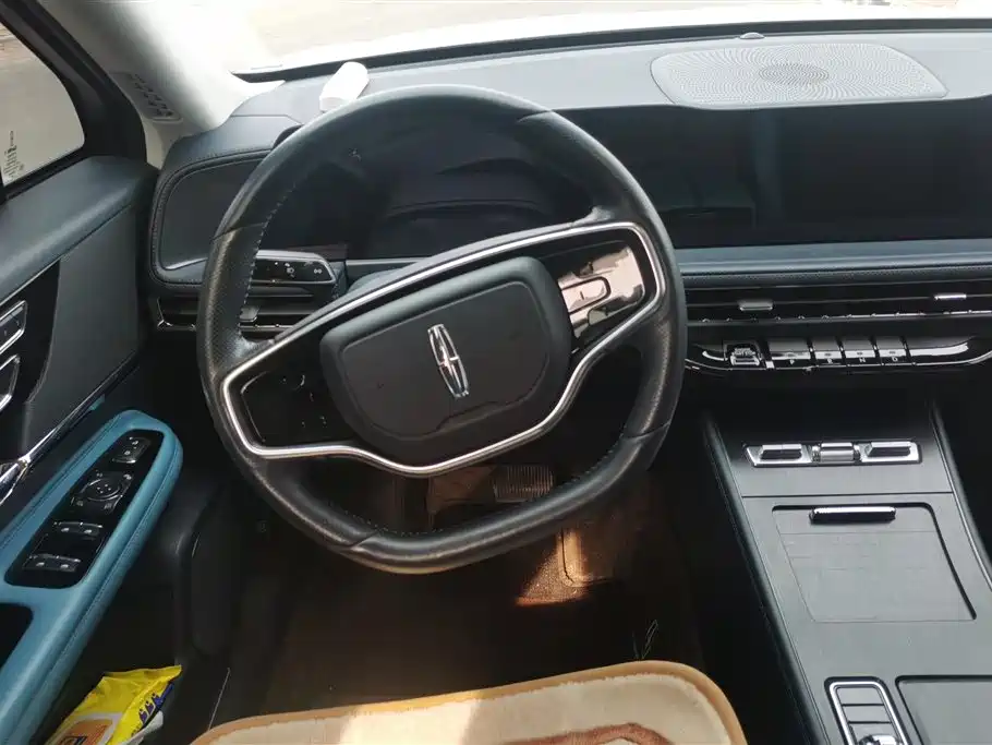 Adventurer 2024 1.5T two-wheel drive exclusive hybrid version купить на сайте DeffCars