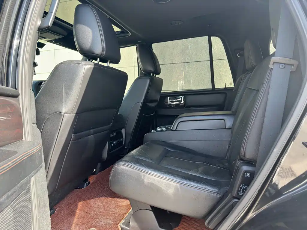 Navigator 2017 3.5T AWD купить на сайте DeffCars