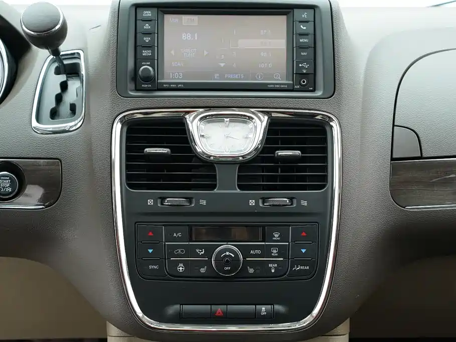 Dajielong imported 2013 3.6L luxury version купить на сайте DeffCars