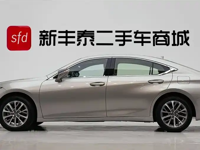 Lexus ES 2021 200 Excellence Edition купить на сайте DeffCars