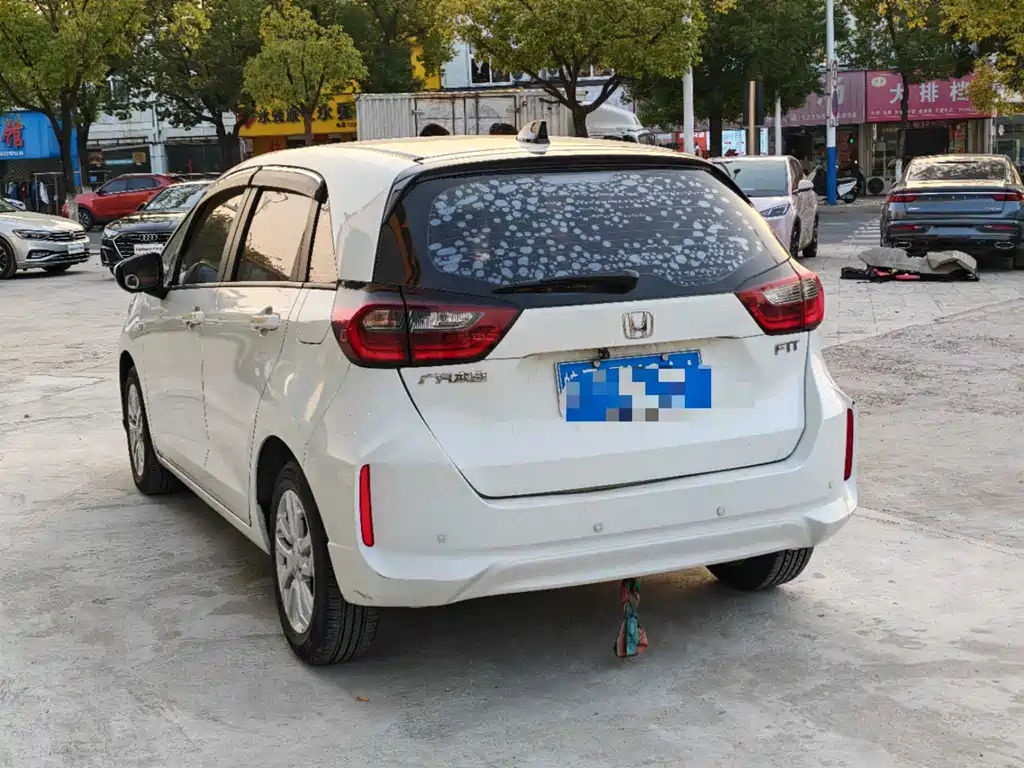 Fit 2021 1.5L CVT Trendy Edition купить на сайте DeffCars