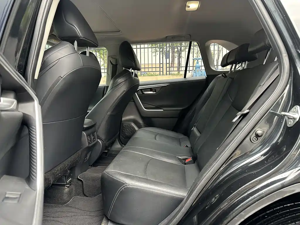 Weilanda 2022 2.0L CVT two-wheel drive technology version купить на сайте DeffCars