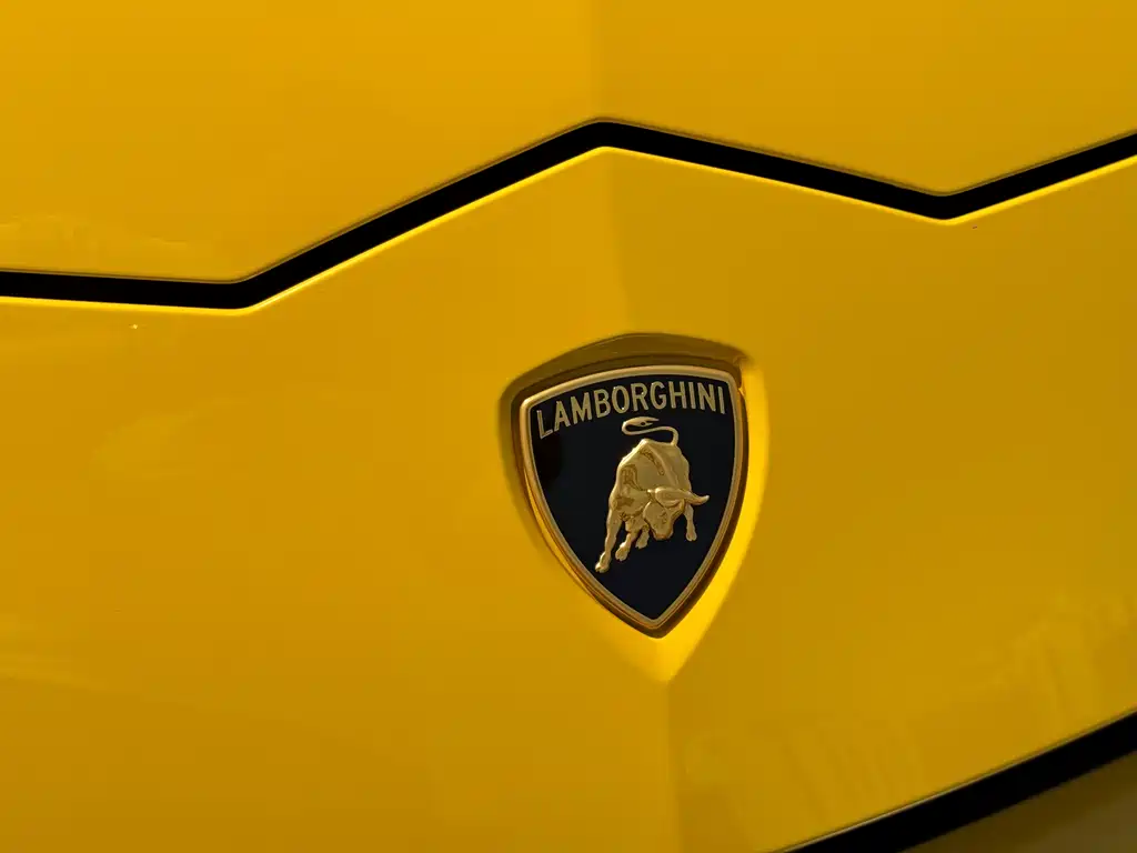 Urus 2021 4.0T V8 купить на сайте DeffCars