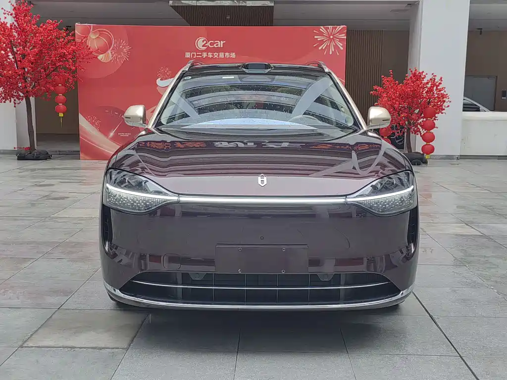 Wenjie M9 2025 extended range Ultra version 52kWh 6-seater version купить на сайте DeffCars