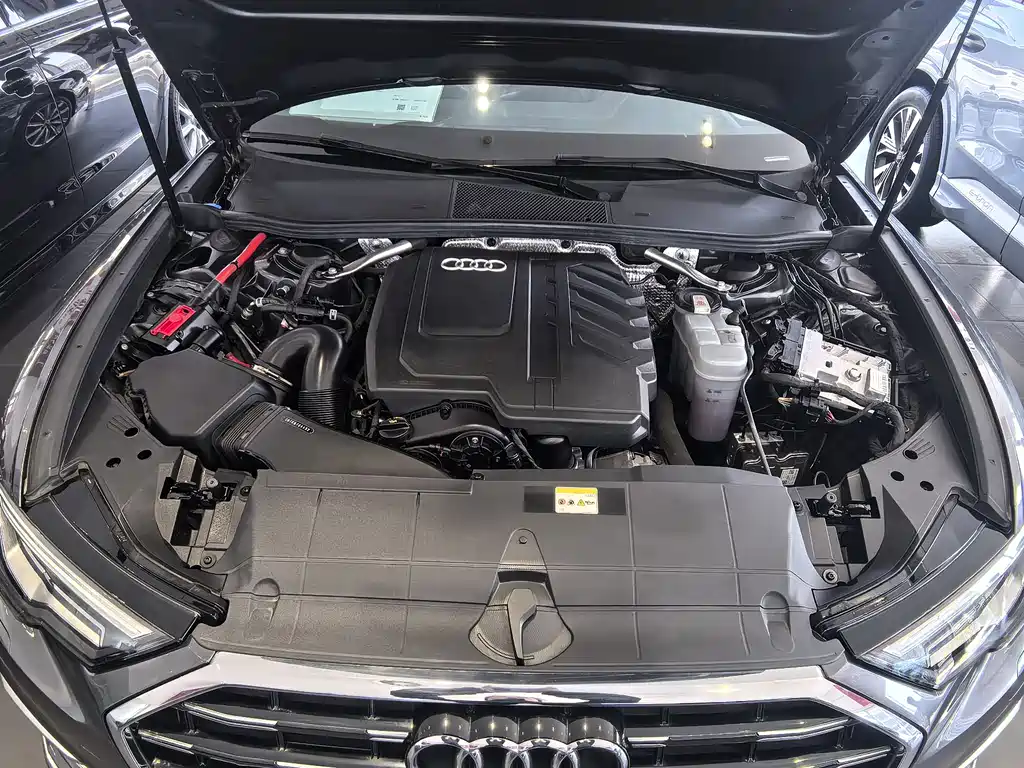 Audi A6L 2024 45 TFSI Premium Dynamic Model купить на сайте DeffCars