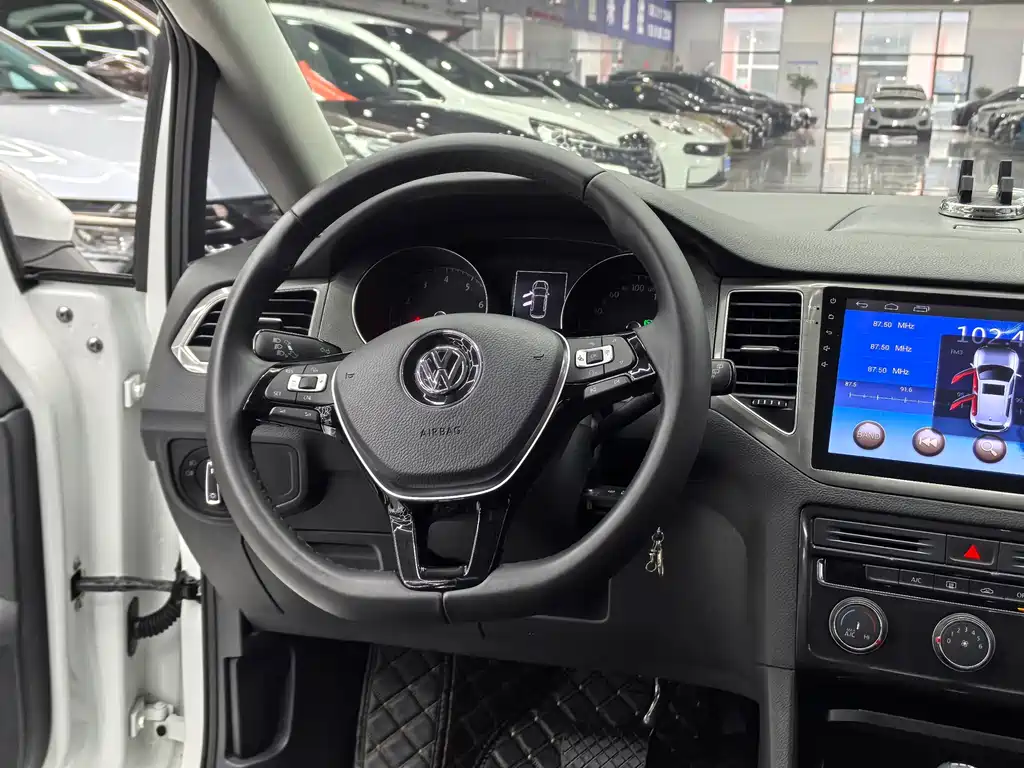 Golf·Jialu 2018 230TSI automatic aggressive type купить на сайте DeffCars