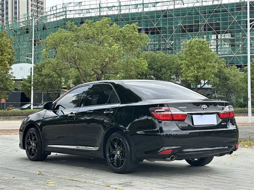Camry 2016 2.5G 10th Anniversary Deluxe Navigation Edition купить на сайте DeffCars