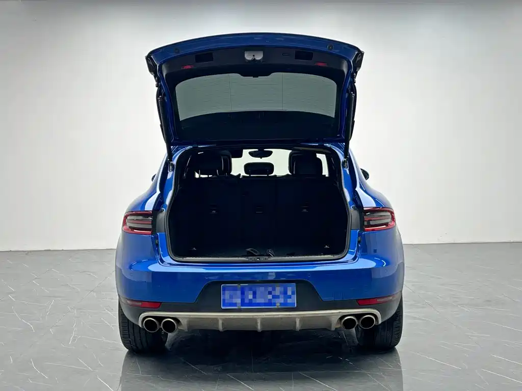 Macan 2017 Macan 2.0T купить на сайте DeffCars