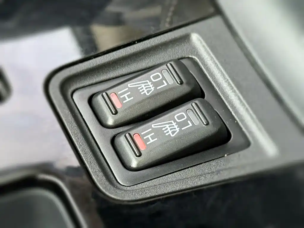 Outlander 2021 facelift 2.0L 2WD Enjoy Edition 5 seats купить на сайте DeffCars