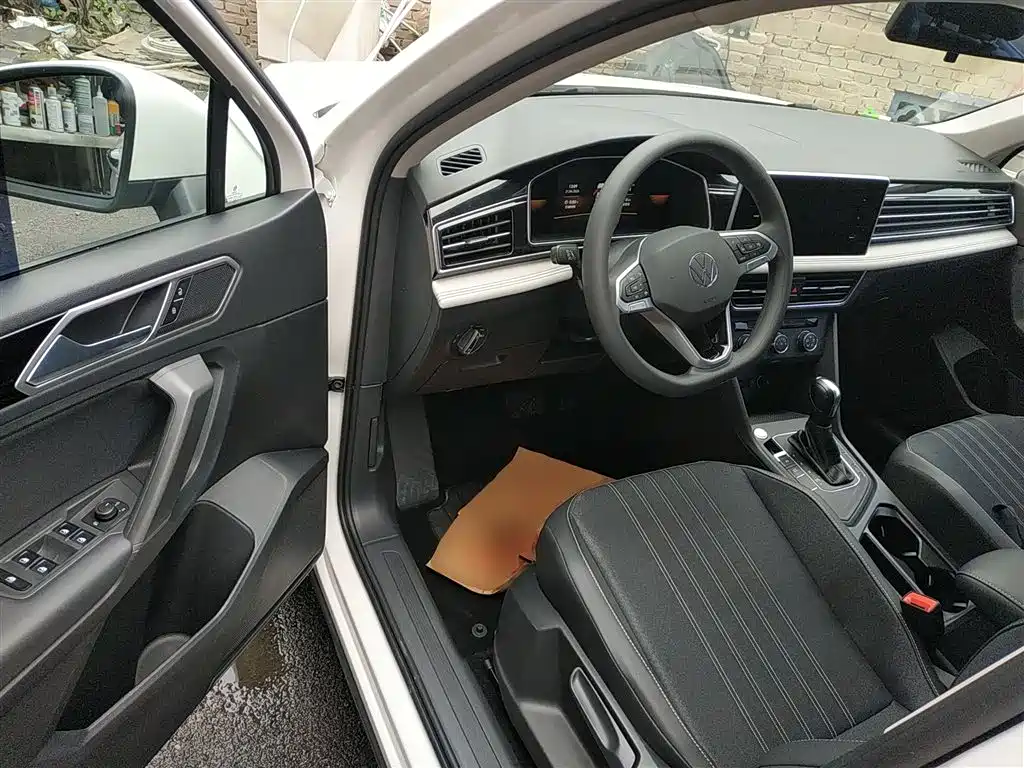 Tiguan L 2022 330TSI automatic two-wheel drive comfort version купить на сайте DeffCars