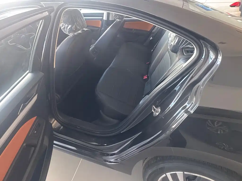 Bora 2026 200TSI DSG Yuexing Navigation Edition купить на сайте DeffCars