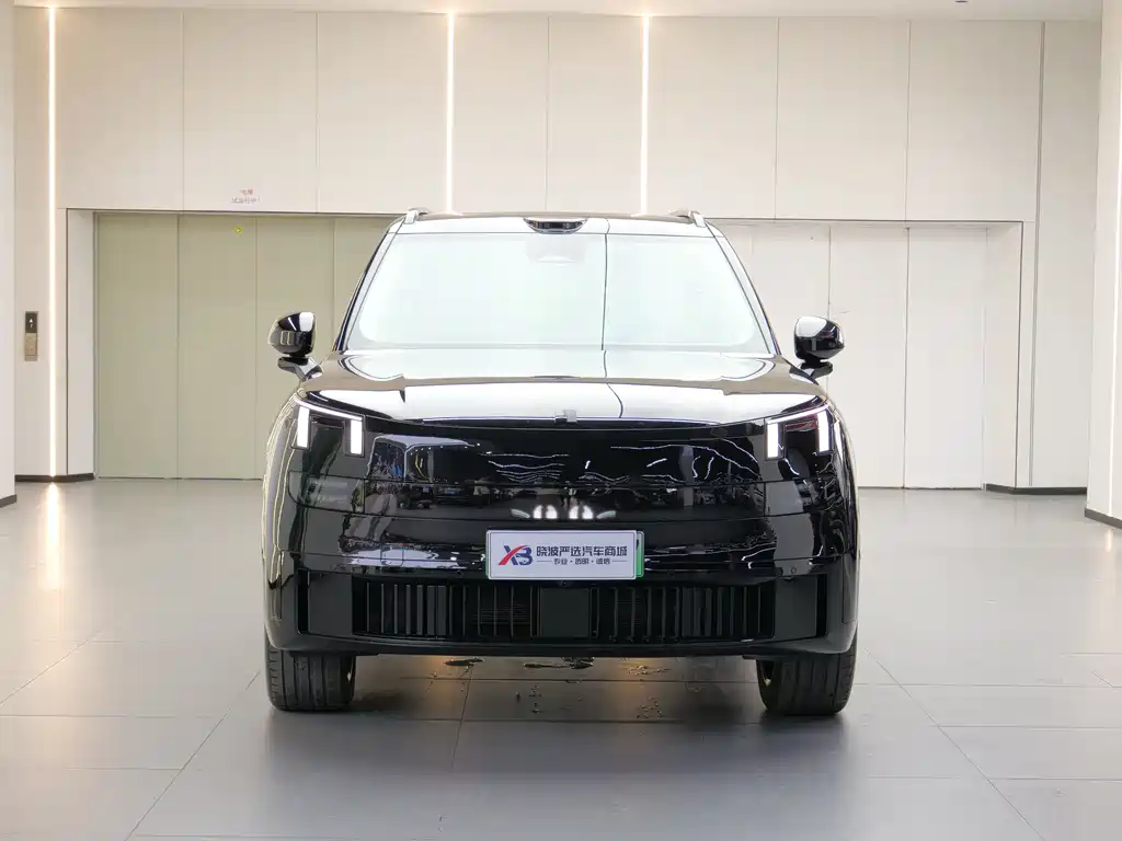 Lynk & Co 900 2025 1.5T Ultra купить на сайте DeffCars