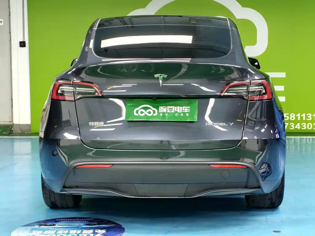 Model Y 2024 rear-wheel drive version купить на сайте DeffCars