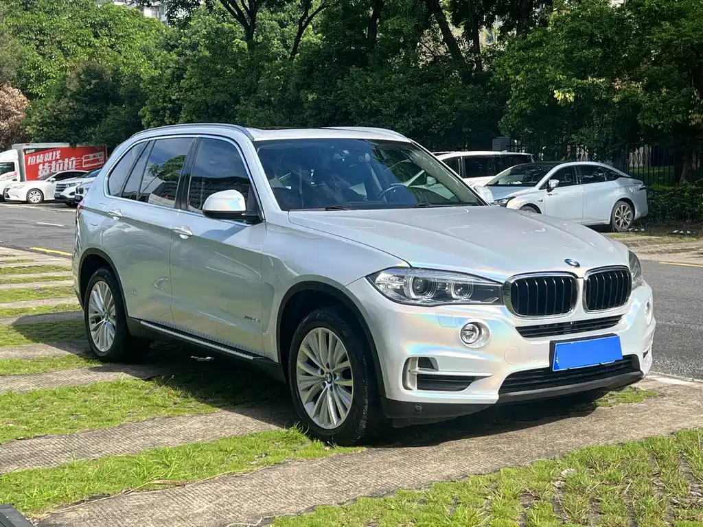 BMW X5 Import 2014 xDrive35i Leading купить на сайте DeffCars