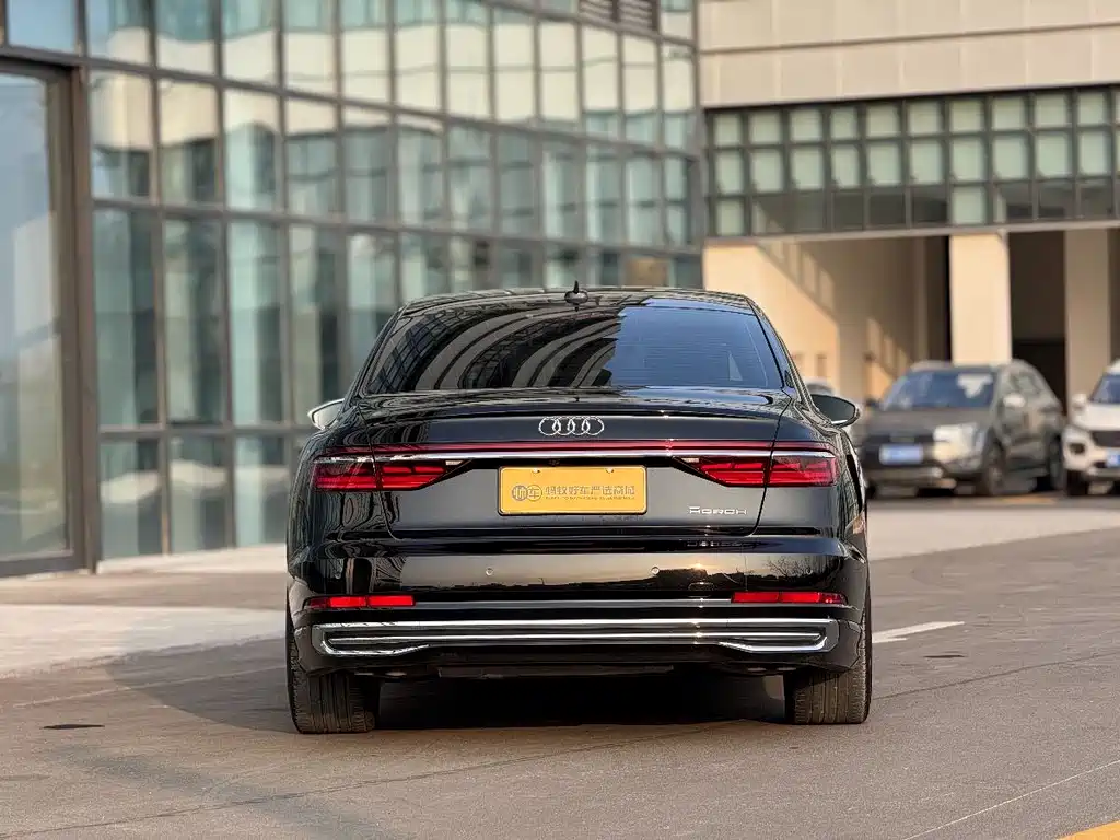 Audi A8 2024 A8L 50 TFSI quattro Premium Selection купить на сайте DeffCars