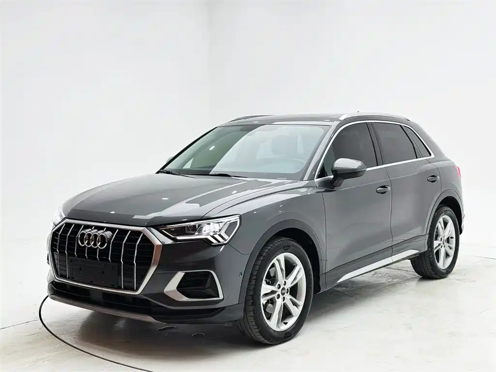 Audi Q3 2022 35 TFSI Fashionable and Elegant купить на сайте DeffCars