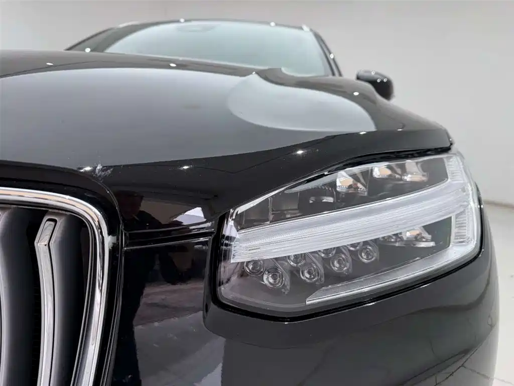 Volvo XC90 2023 B6 Zhiyi Luxury Edition 7 seats купить на сайте DeffCars