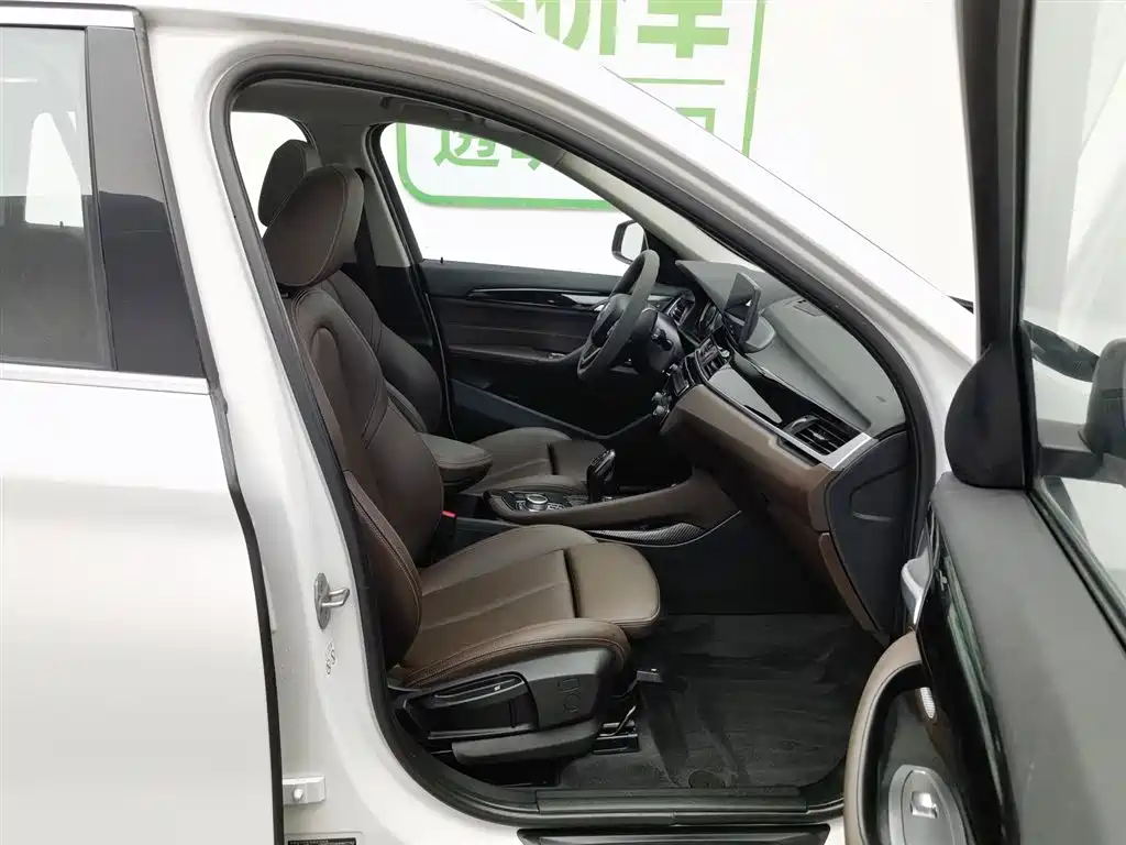 BMW X1 2021 sDrive20Li Fashion Model купить на сайте DeffCars