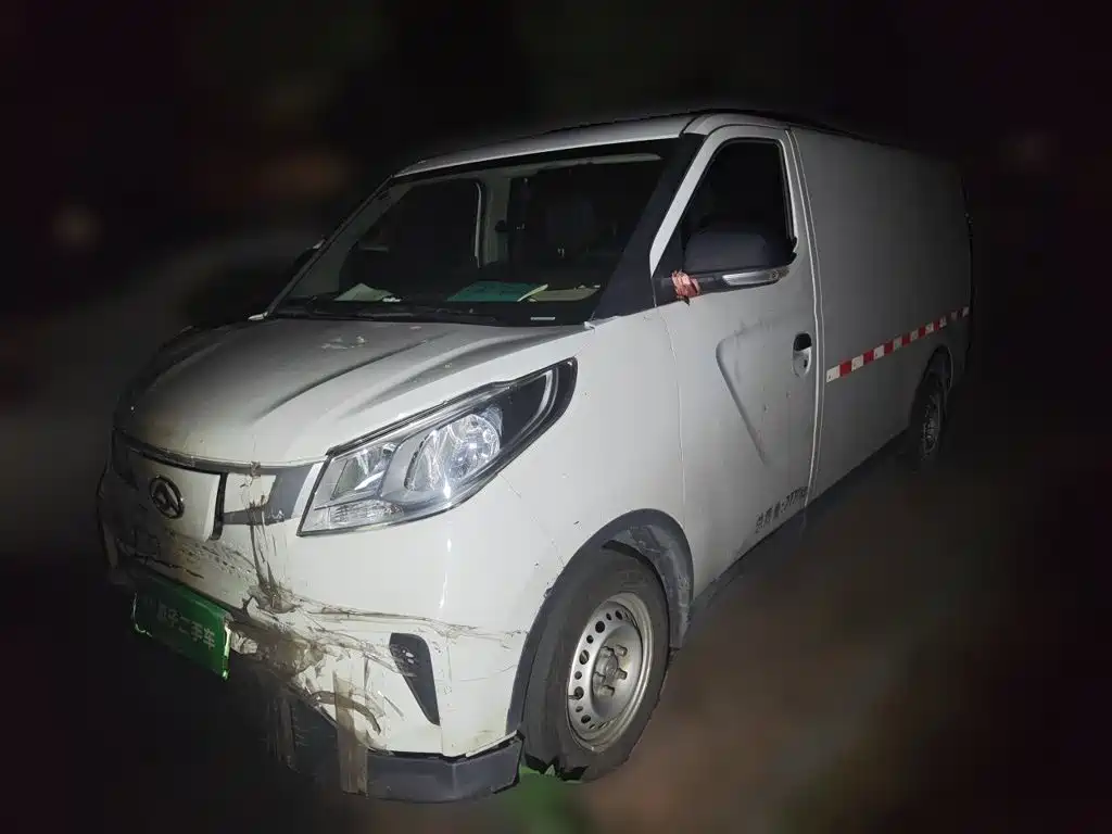Maxus EV30 2023 Pure Electric Smart Logistics Expert Long-axis CATL купить на сайте DeffCars