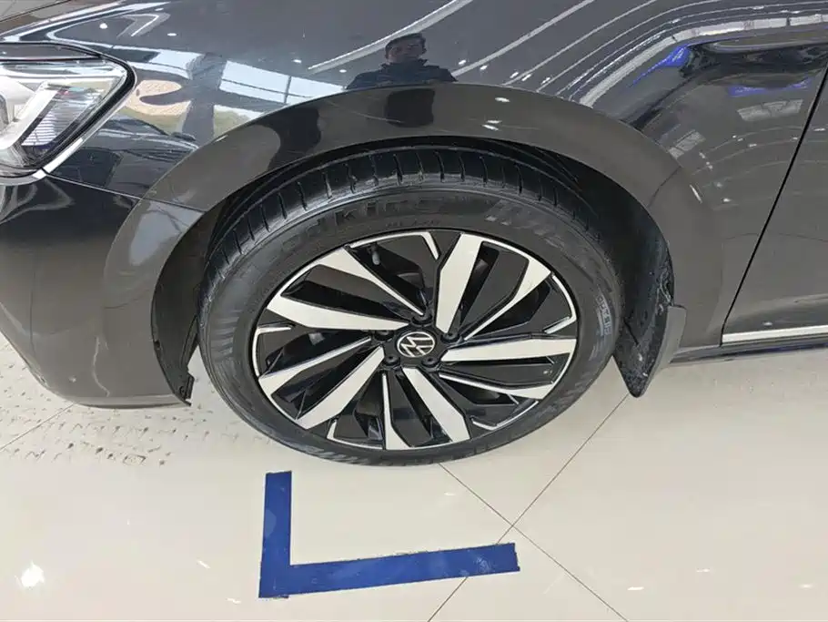 Passat 2023 facelift 330TSI Star Elite Edition купить на сайте DeffCars