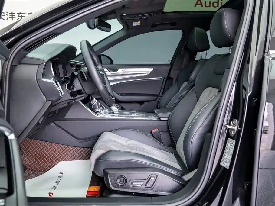 Audi A6L 2023 45 TFSI Premium Dynamic Model купить на сайте DeffCars