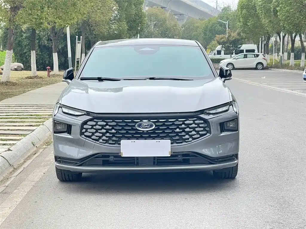Mondeo 2023 EcoBoost 245 Extreme купить на сайте DeffCars