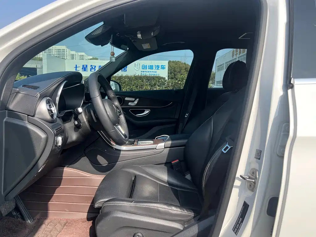 Mercedes-Benz GLC 2020 facelift GLC 300 L 4MATIC dynamic купить на сайте DeffCars