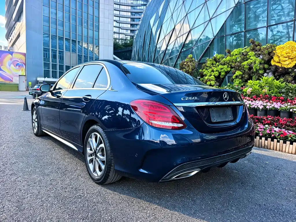 Mercedes-Benz C-Class 2016 C 180 L Sports купить на сайте DeffCars