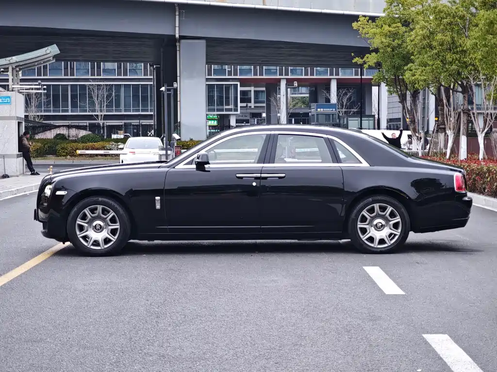Ghost 2014 6.6T Yingji Collector’s Edition купить на сайте DeffCars