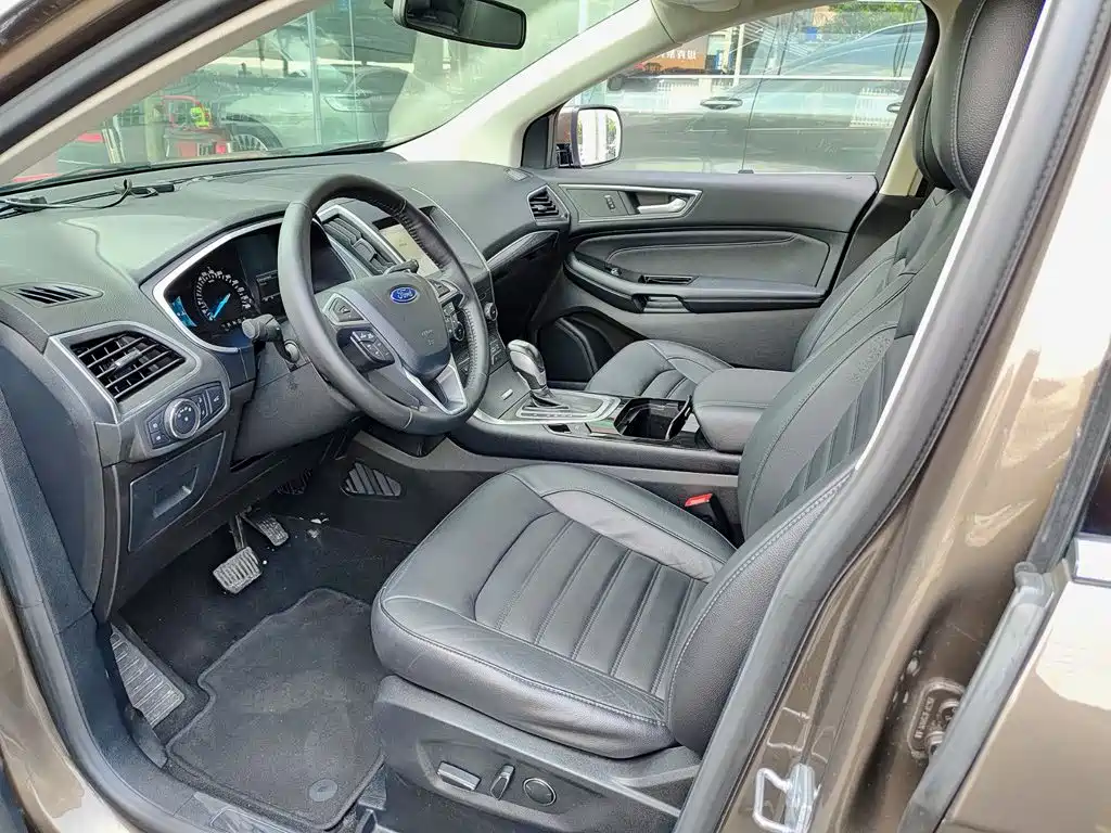 Ruijie 2016 EcoBoost 245 2WD Hao Rui model 7 seats купить на сайте DeffCars