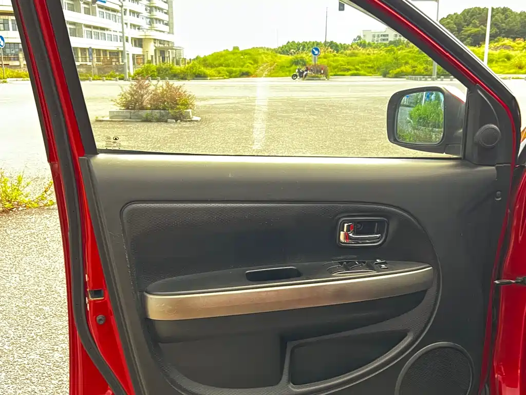 Great Wall M4 2013 1.5L Spring Festival Limited Edition купить на сайте DeffCars