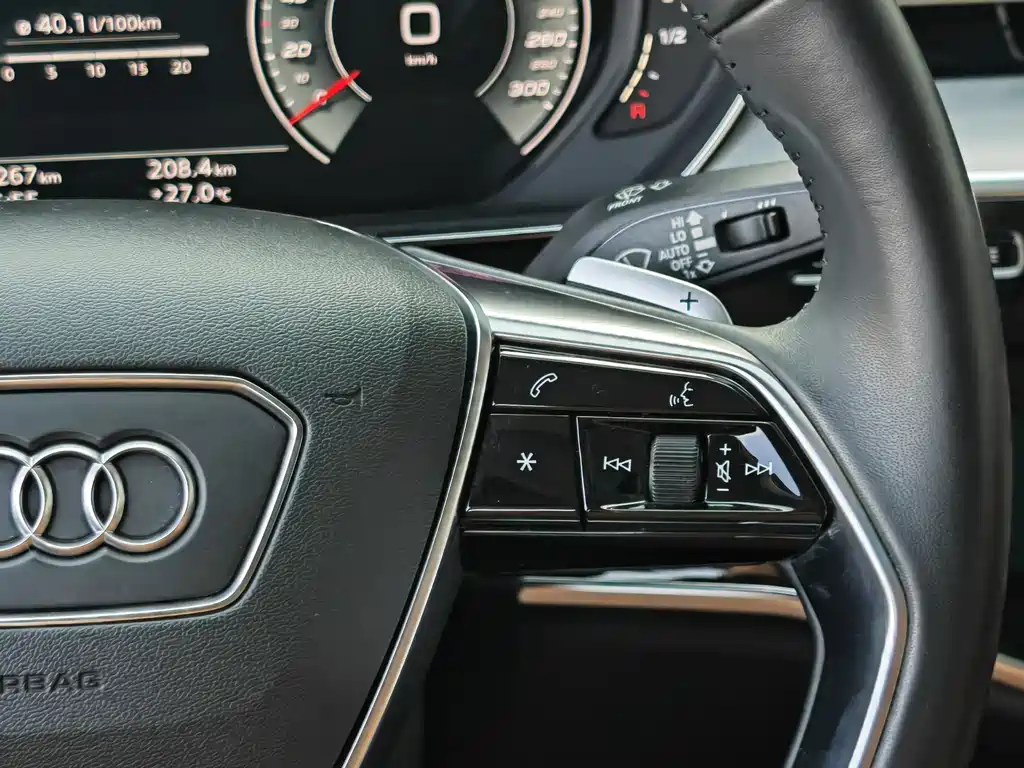 Audi A8 2021 A8L 50 TFSI quattro comfort type купить на сайте DeffCars