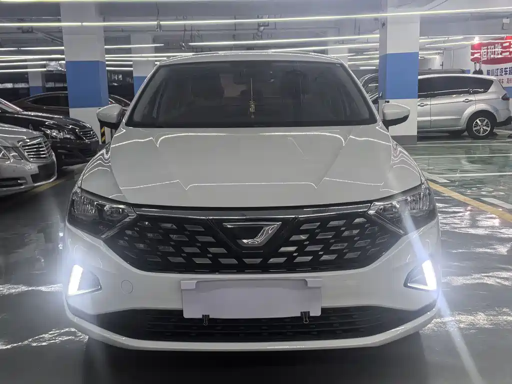 Jetta VA3 2019 1.5L Automatic Honor Edition купить на сайте DeffCars