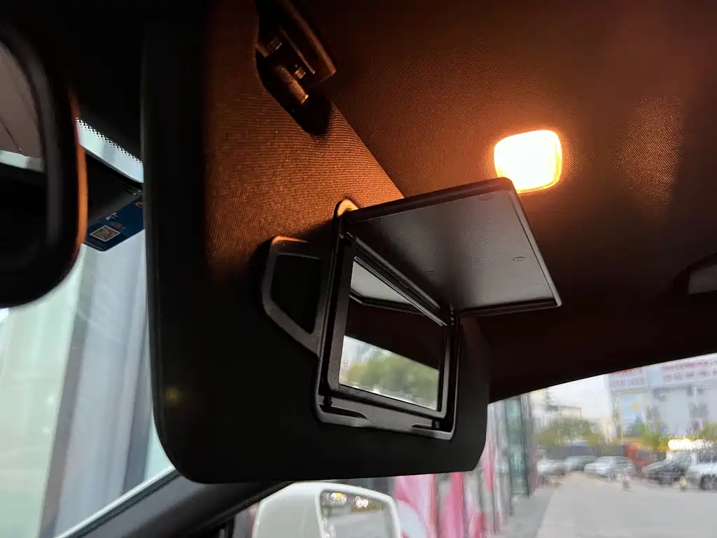 Mercedes-Benz CLS 2017 CLS 260 Yicai Edition купить на сайте DeffCars