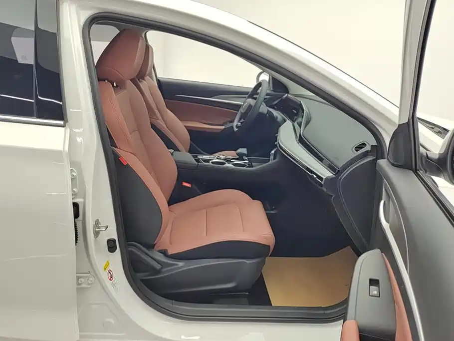 Eado 2025 PLUS 1.4T dual-clutch high-energy version купить на сайте DeffCars