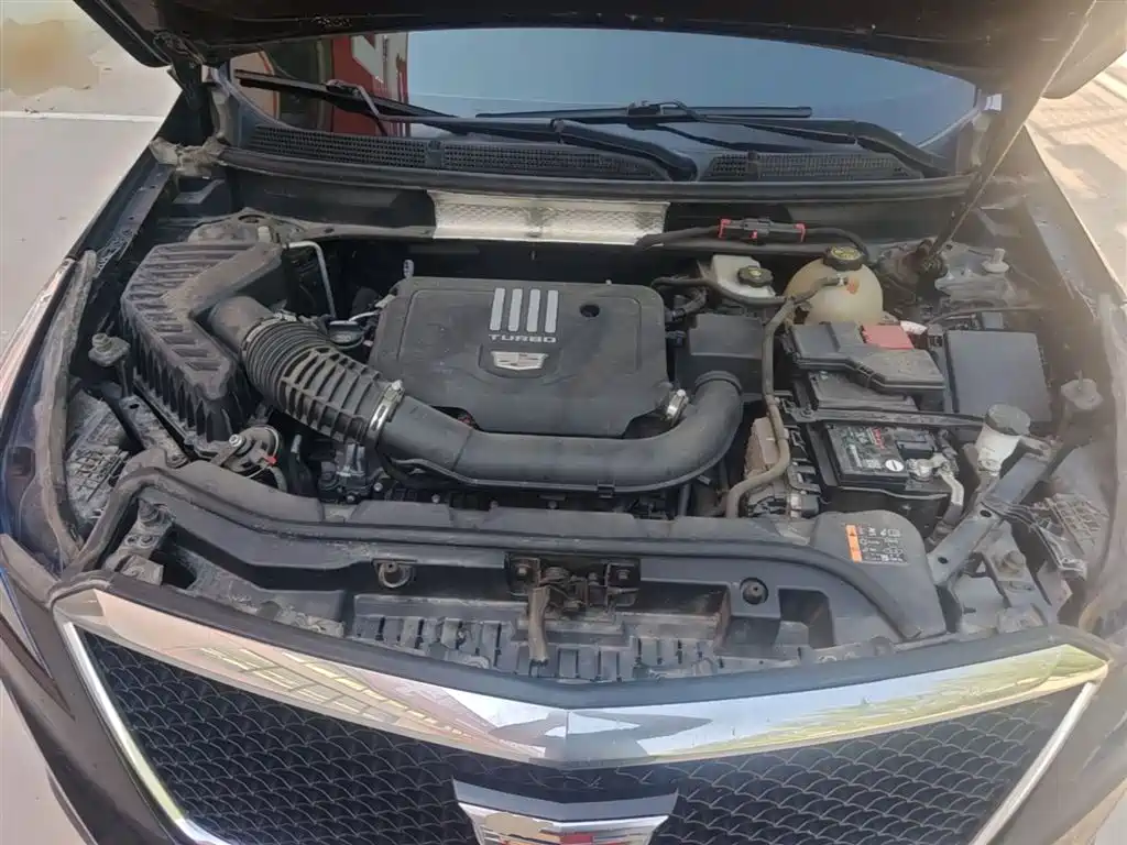 Cadillac XT5 2022 2.0T four-wheel drive luxury model (Hummingbird version) купить на сайте DeffCars