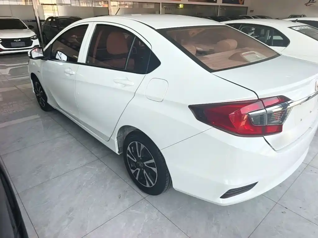 Greiz (Grace) 2016 1.5L CVT Classic Edition купить на сайте DeffCars