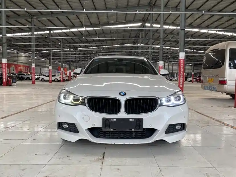 BMW 3 Series GT 2019 320i M Sports Package купить на сайте DeffCars