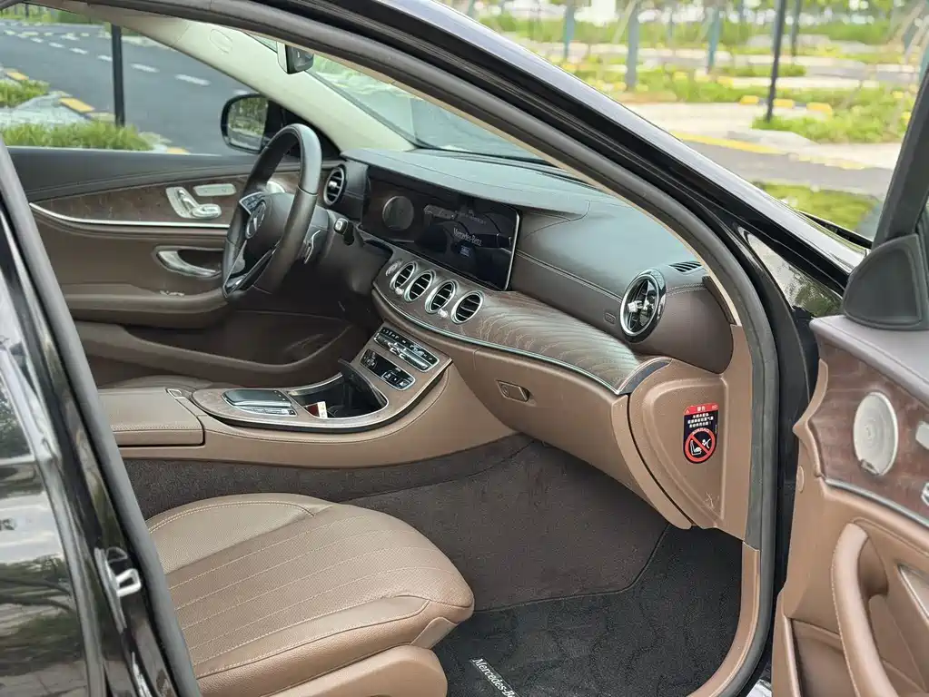 Mercedes-Benz E-Class 2023 facelift E 300 L luxury model купить на сайте DeffCars