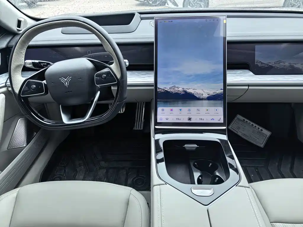 Nezha S 2024 extended range 1160 version купить на сайте DeffCars