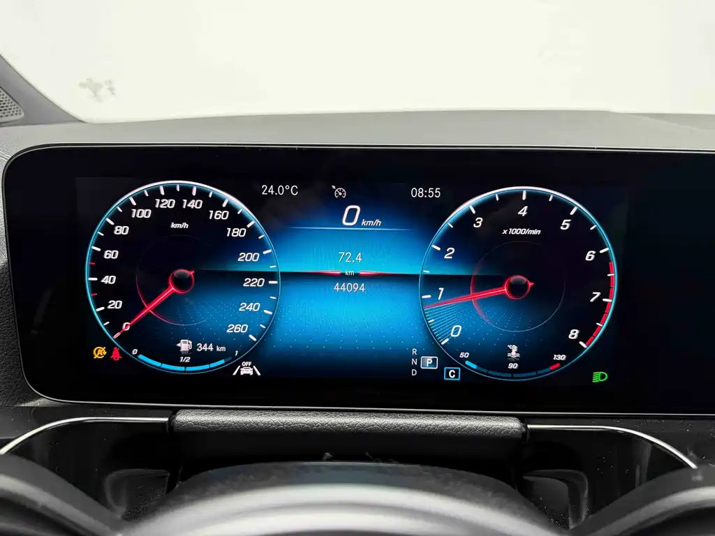 Mercedes-Benz GLA 2022 GLA 200 купить на сайте DeffCars
