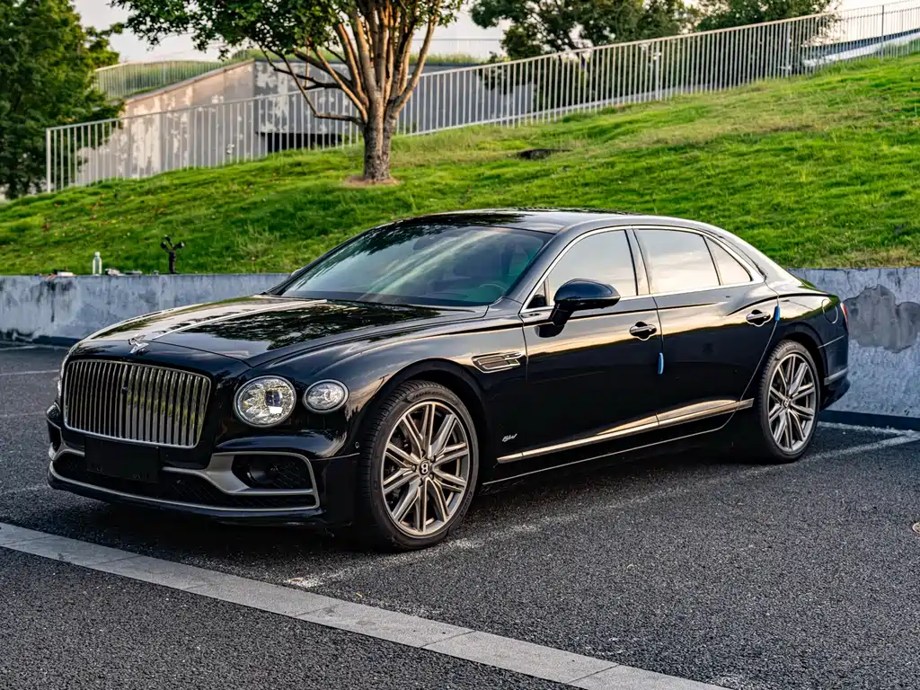 Flying Spur plug-in hybrid 2022 2.9T V6 Hybrid купить на сайте DeffCars