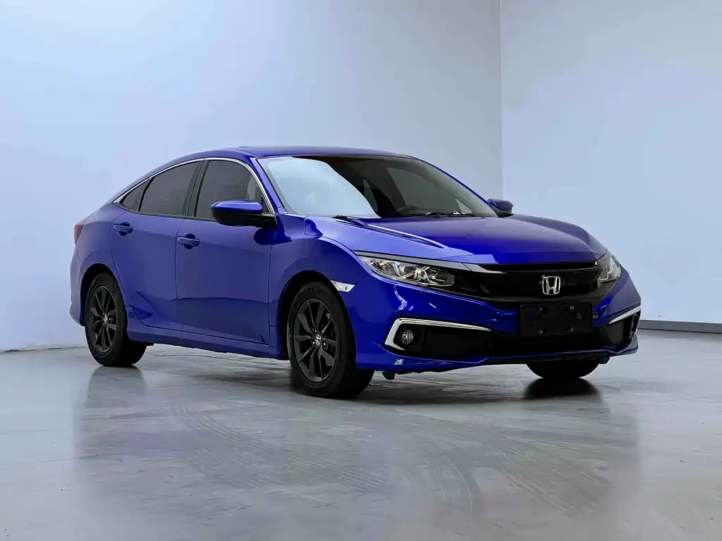 Civic 2019 220TURBO CVT Dynamic Edition National VI купить на сайте DeffCars