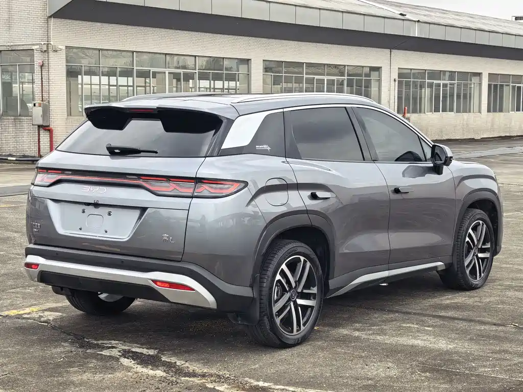 Song L DM-i 2024 112km transcendent model купить на сайте DeffCars