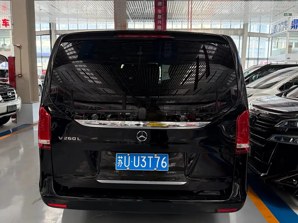 Mercedes-Benz V-Class 2018 V 260 L Premium Extended Edition National VI купить на сайте DeffCars
