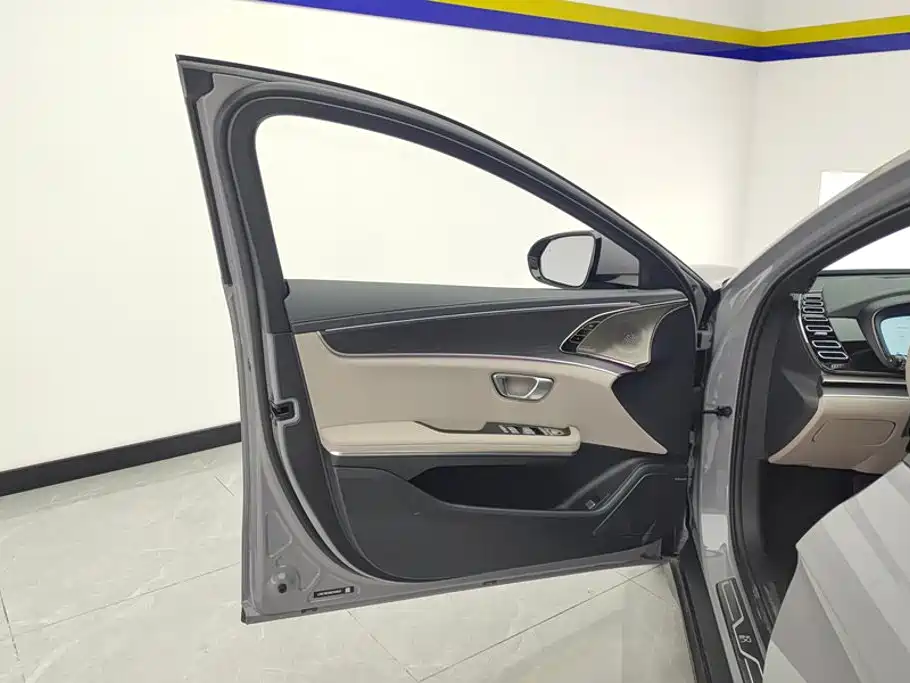 Han 2025 DM-i 125KM lidar smart driving model купить на сайте DeffCars